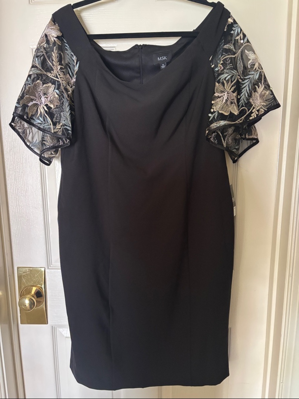 MSK Embroidered Sleeve Dress